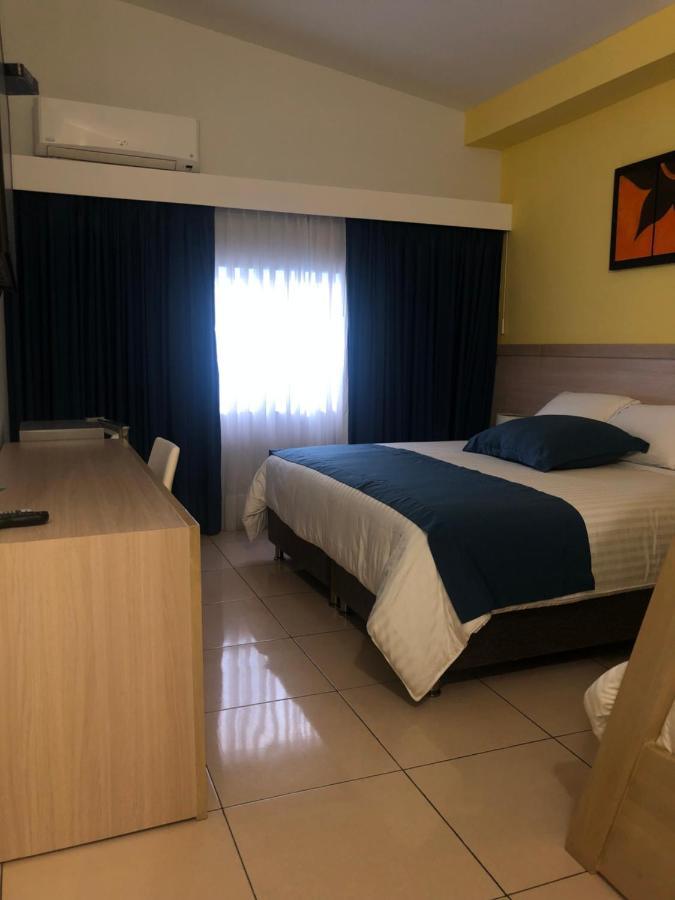 Hostel Paradise St Санта-Марта Экстерьер фото